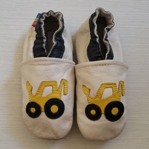 Leather moccasins slippers